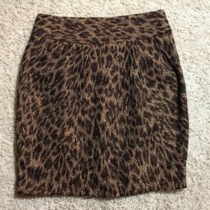 NWT Adrienne Vittadini Metallic Animal Print Skirt